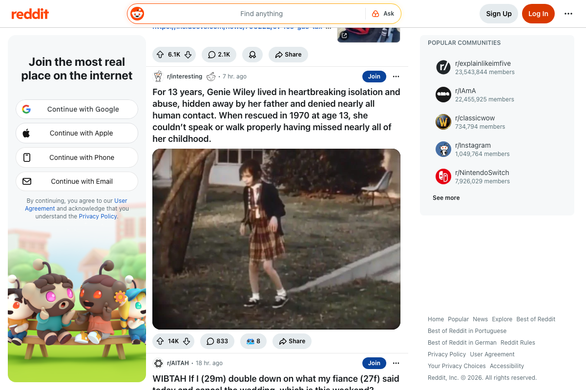 Reddit homepage feed — unrelated content, no SEO discussion visible